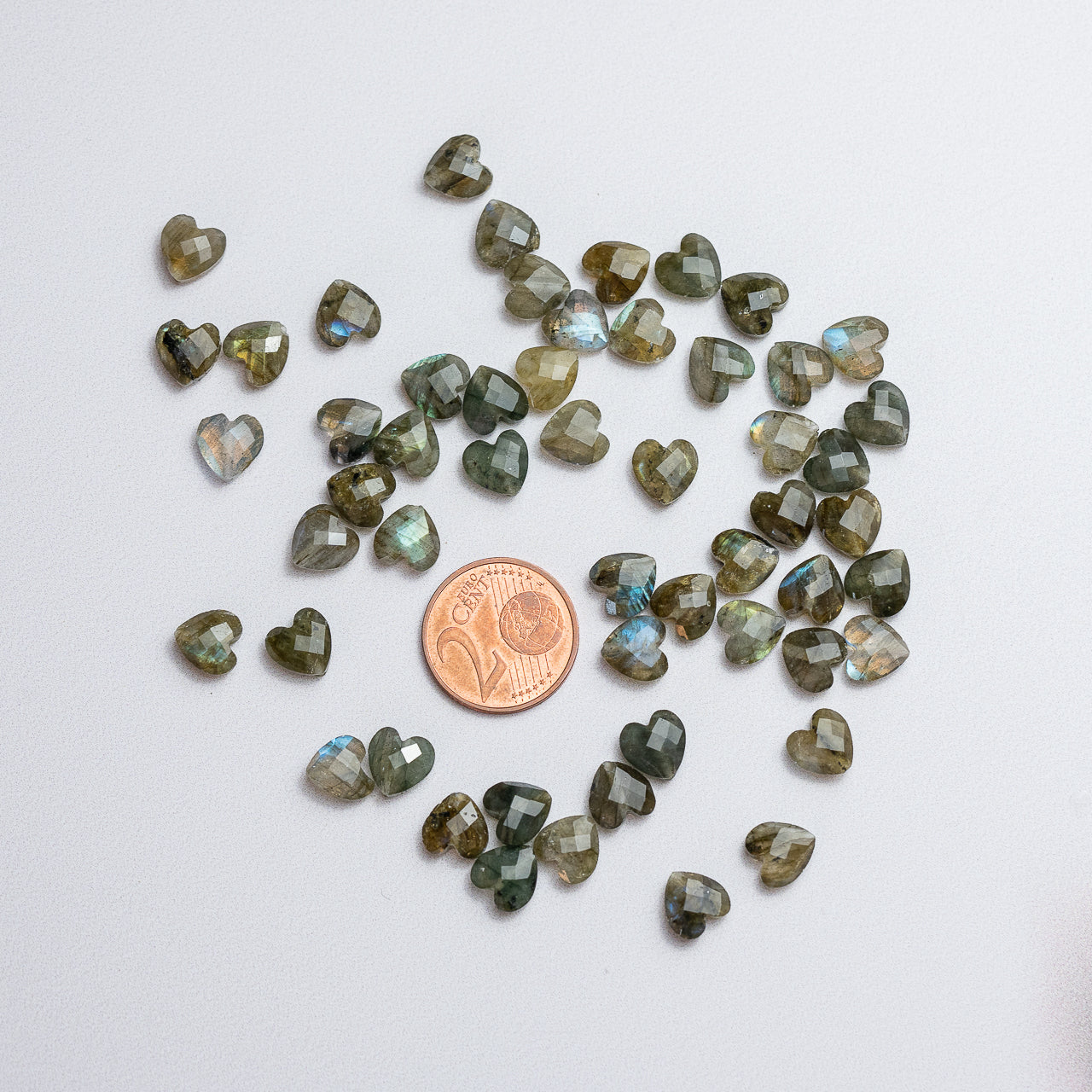 Perles ♡ facettes de Labradorite de 8 mm ( lot de 4 perles )