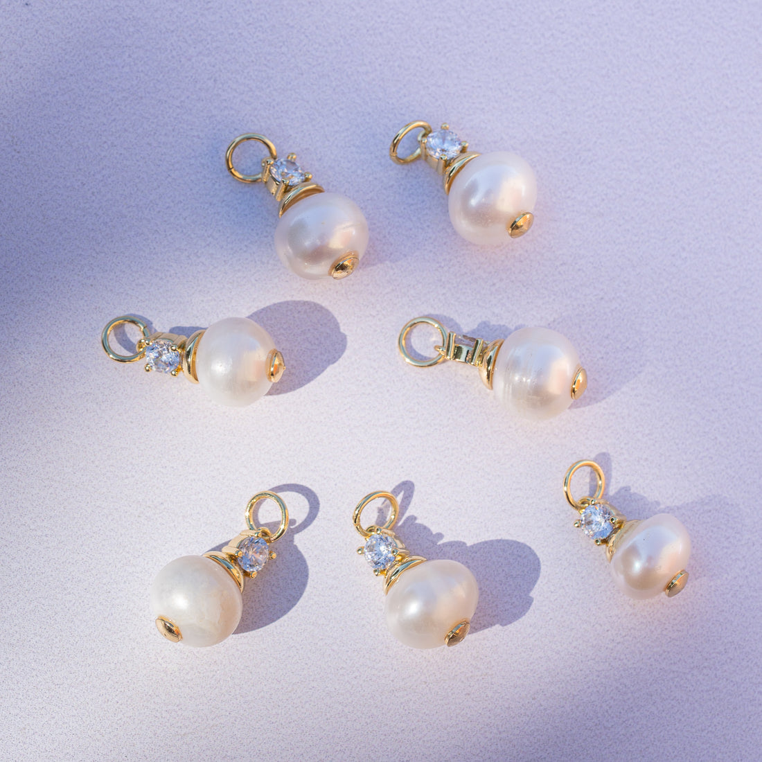 Breloques en laiton plaqué or 18k, perles d&