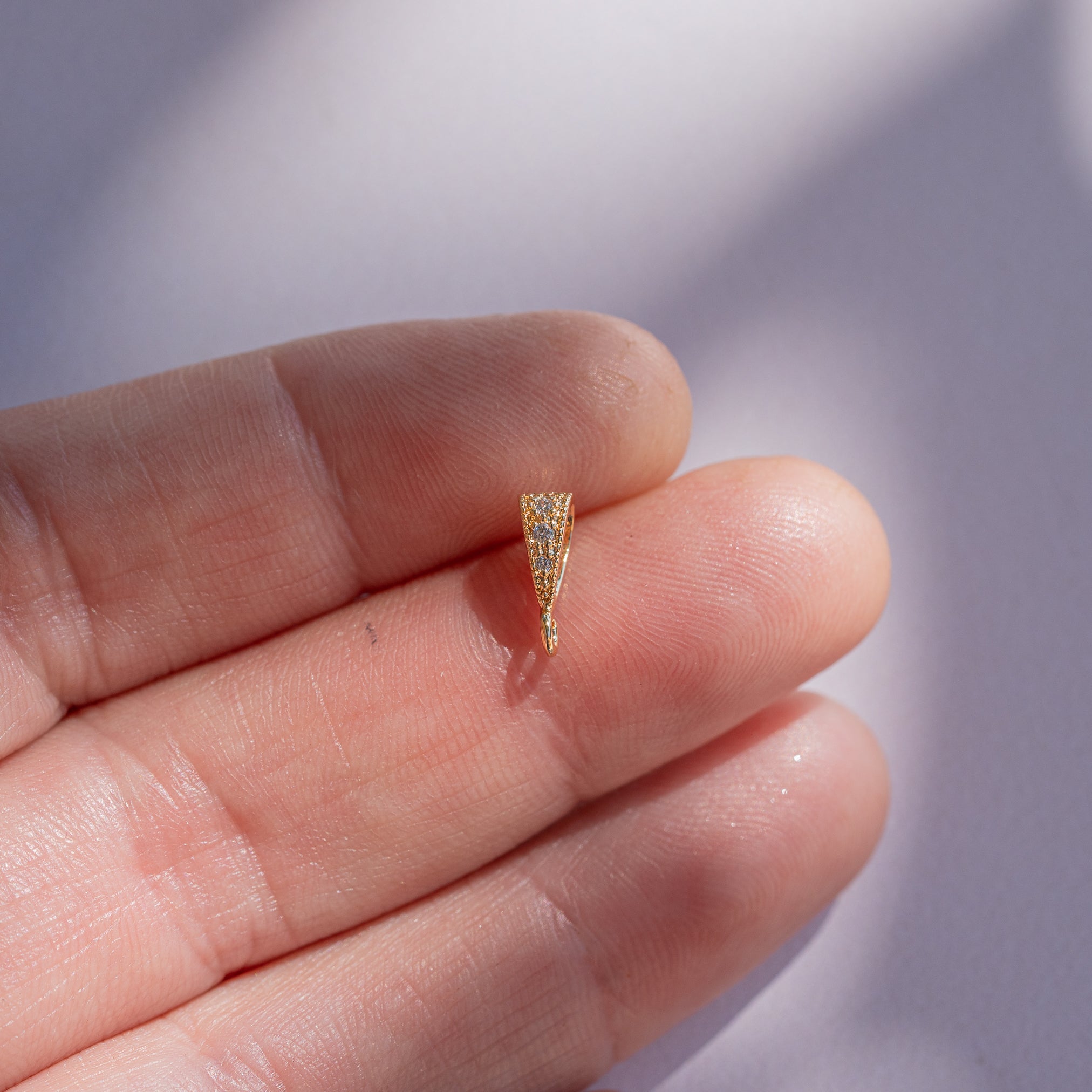 Bélières/attaches en laiton plaqué or 18k et zirconium de 9,5 mm ( à l&