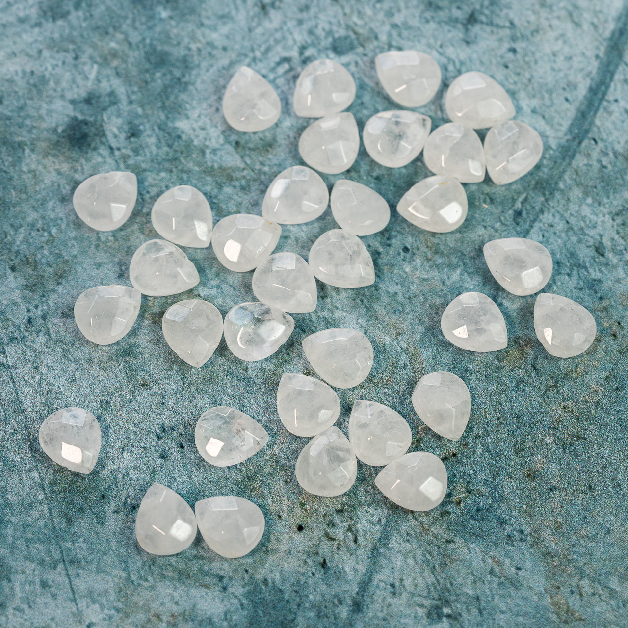 Perles gouttes facettes en cristal de roche de 12 mm ( lot de 2 )