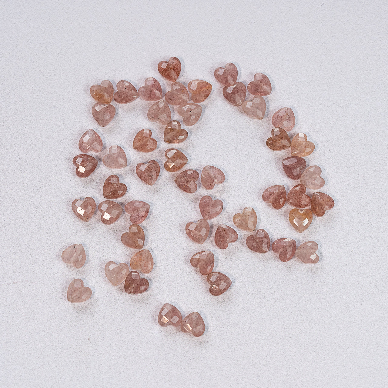 Perles ♡ facettes de Quartz fraise de 8 mm ( lot de 4 perles )