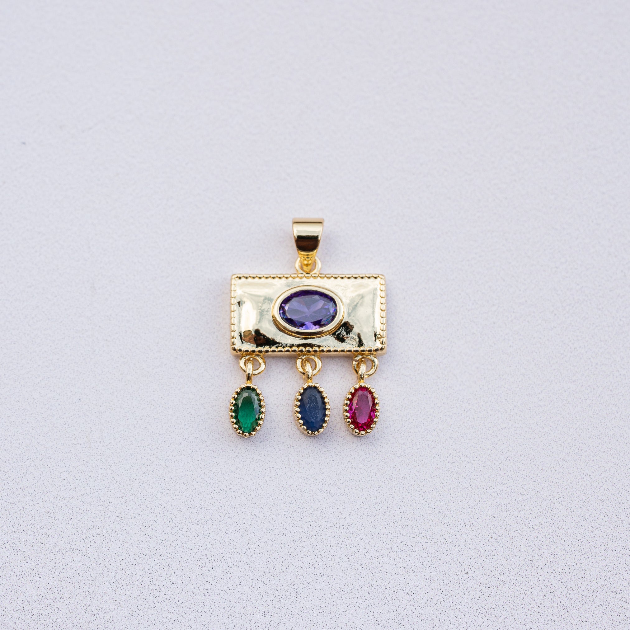 Breloques rectangle/oeil en laiton plaqué or 18k et zirconium colorés de 22 mm ( à l&