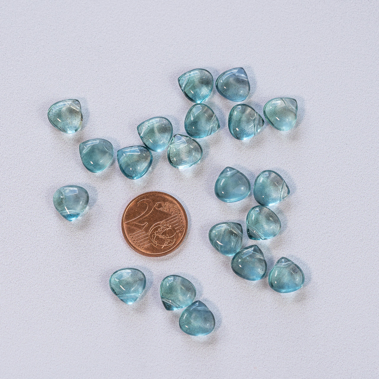 Perles gouttes lisses de Fluorite bleue de 10 mm ( à l&