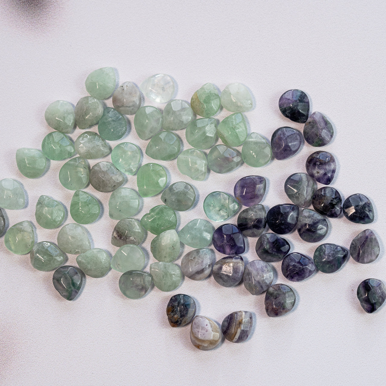 Perles gouttes facettes de Fluorite multicolore de 12 mm ( lot de 2 )