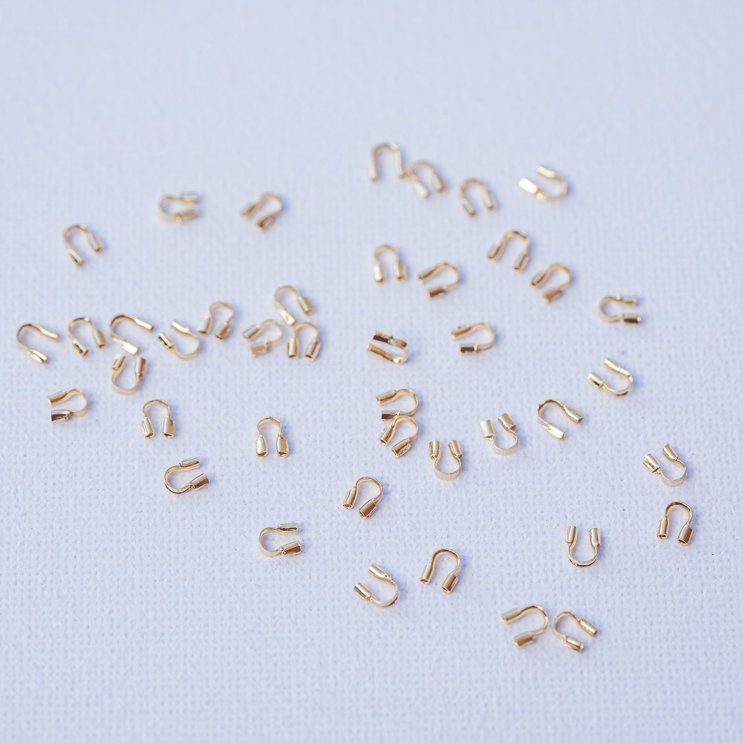 Protèges câble en laiton plaqué or 24k de 5 mm ( vendus par 4 )