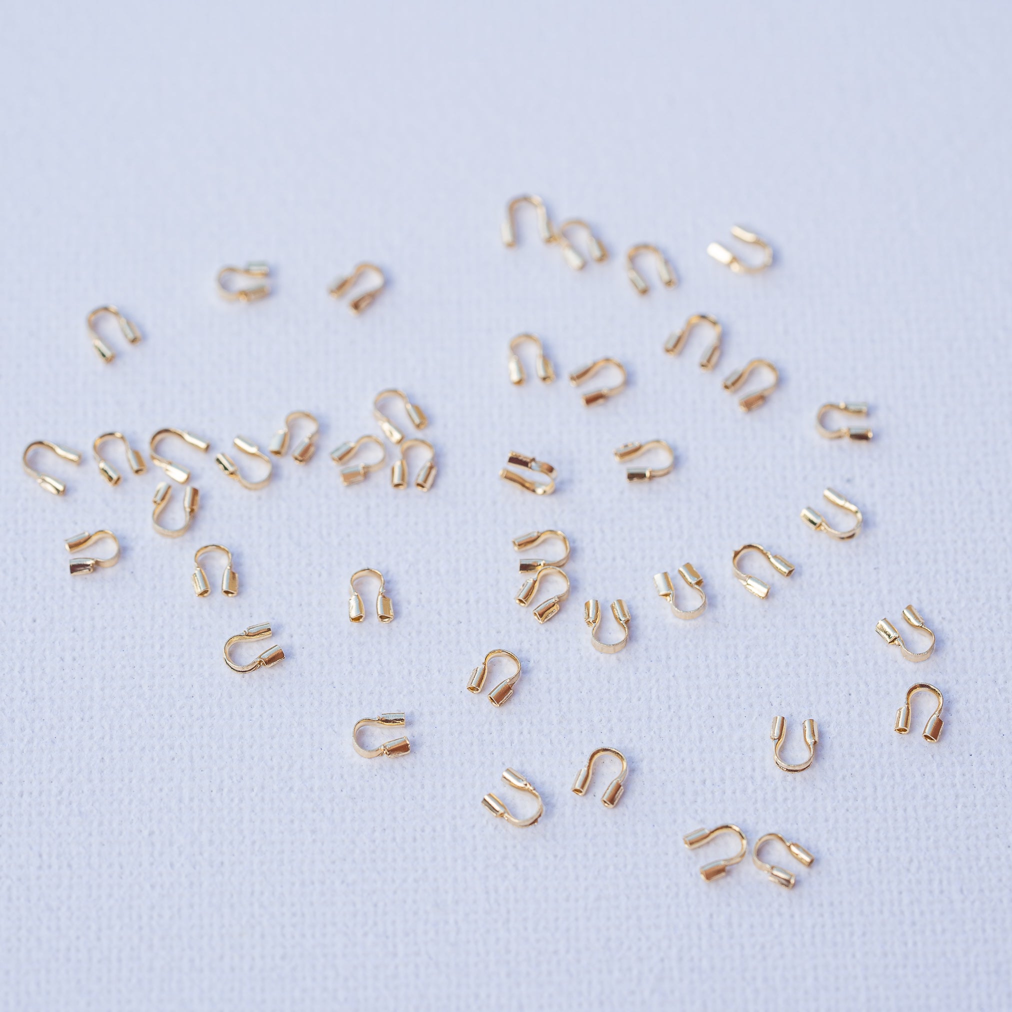 Protèges câble en laiton plaqué or 24k de 5 mm ( vendus par 4 )
