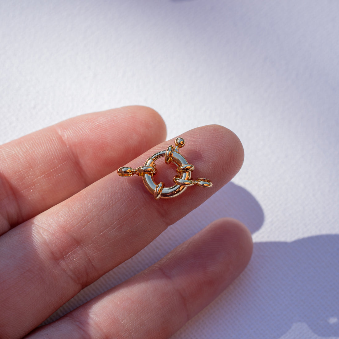 Fermoirs roue en laiton plaqué or 18k de 11 x 2,5 mm ( à l&