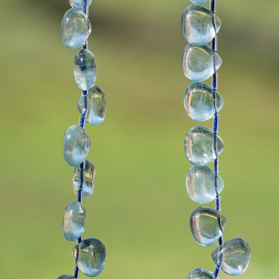 Perles gouttes lisses de Fluorite bleue de 10 mm ( à l&