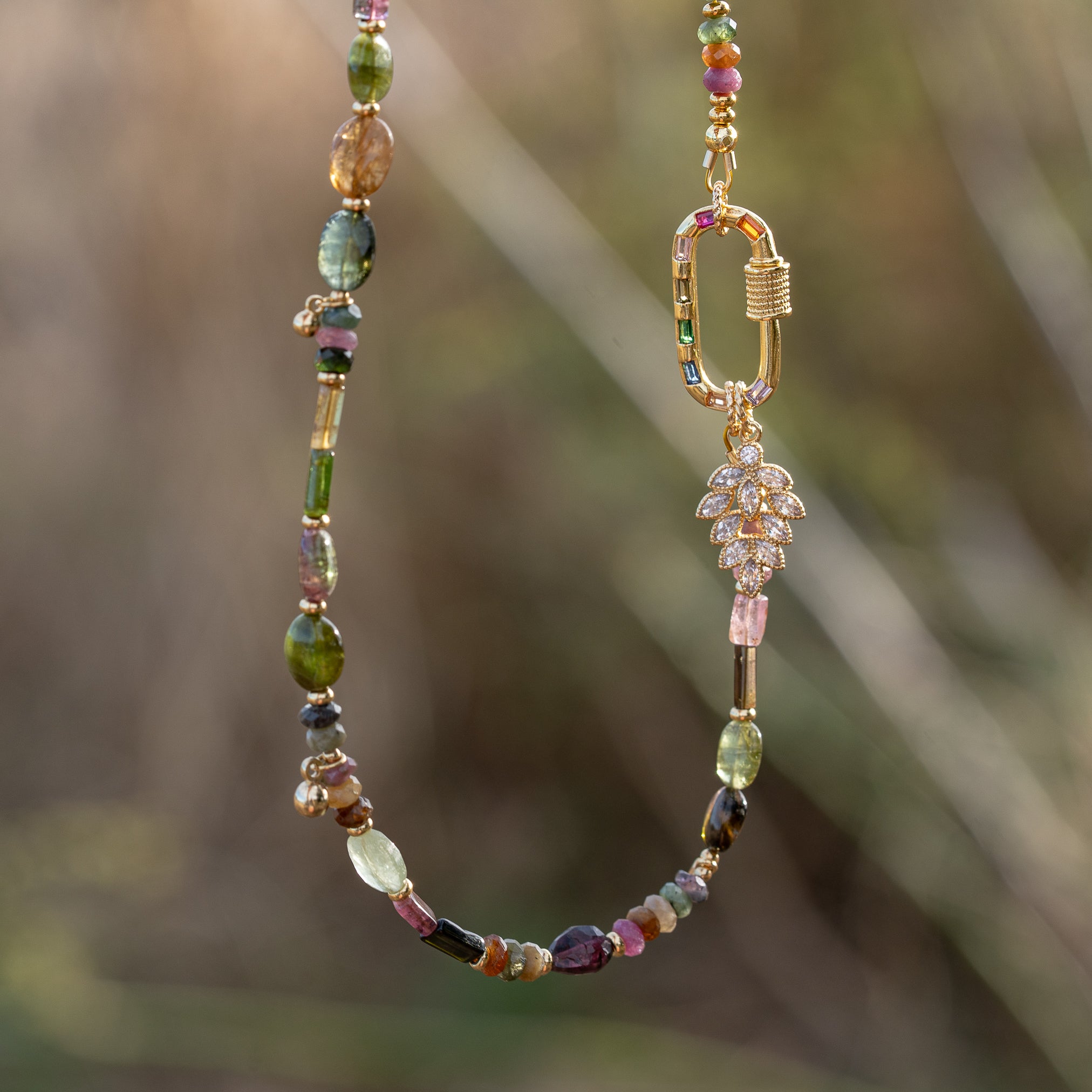 Collier coloré en Tourmaline multicolore différentes formes et tailles ✨