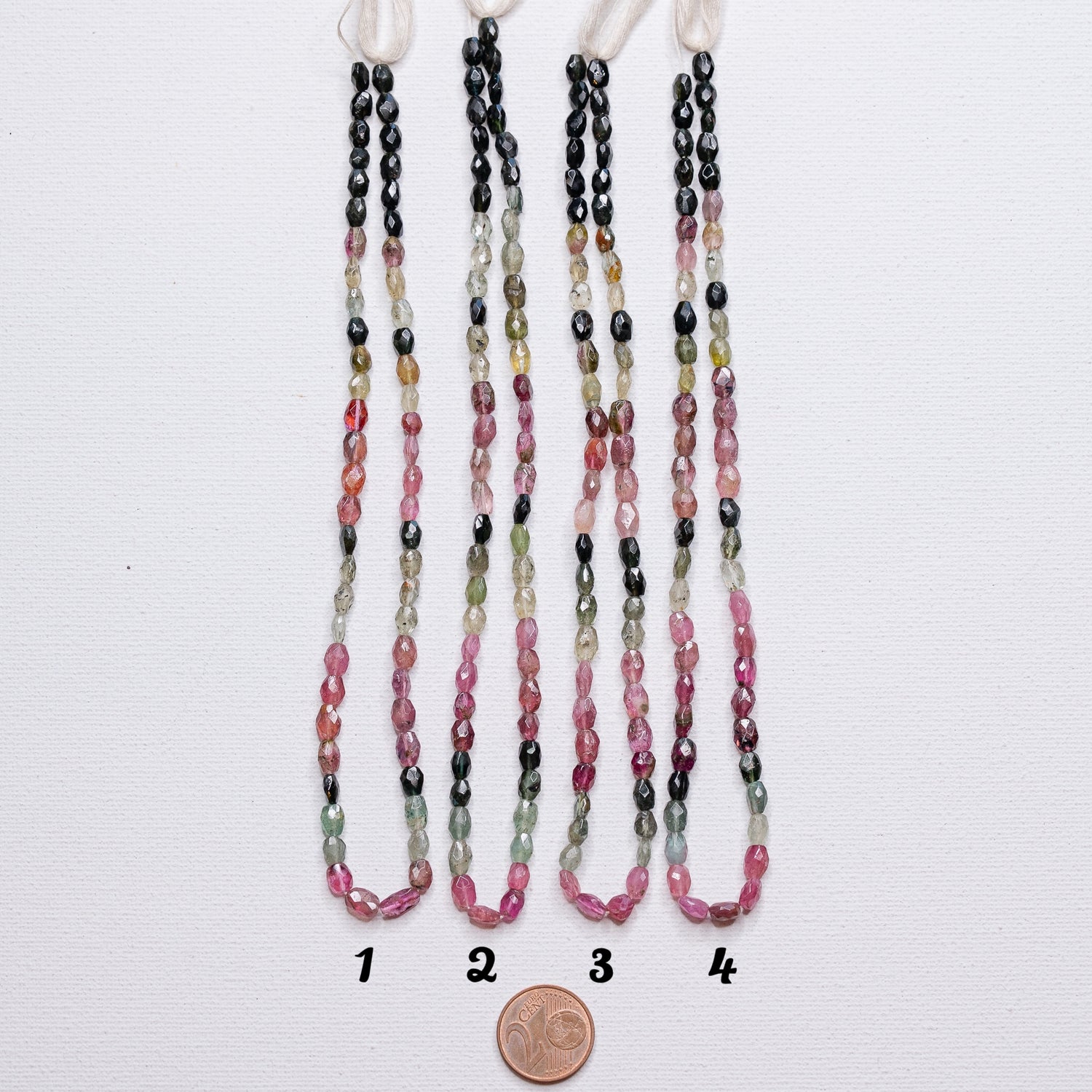 Rangs de 34,5 cm de perles ovales facettes de Tourmaline multicolore de 5/7 mm