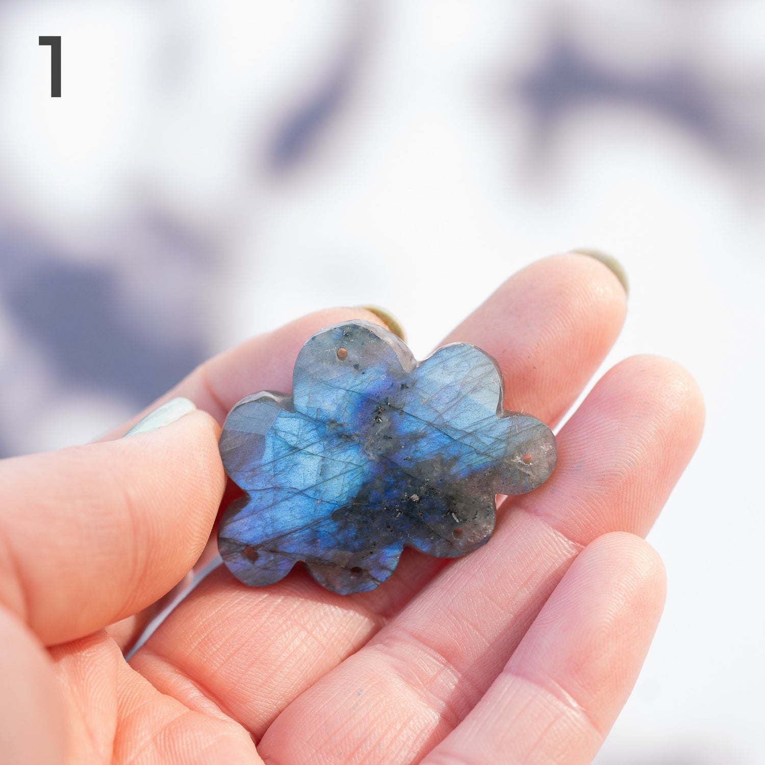 Les &quot; Nidhih &quot; nuages en Labradorite de env 40 mm au choix ( à l&