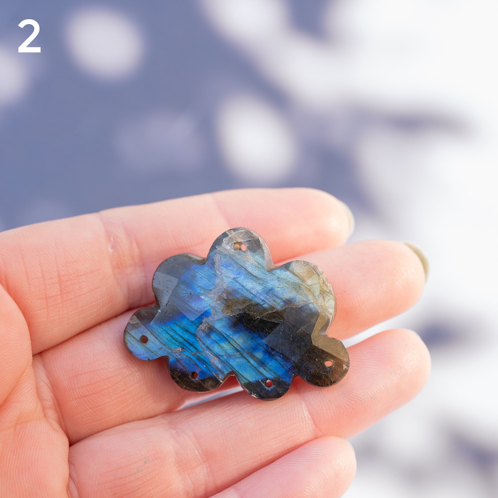 Les &quot; Nidhih &quot; nuages en Labradorite de env 40 mm au choix ( à l&