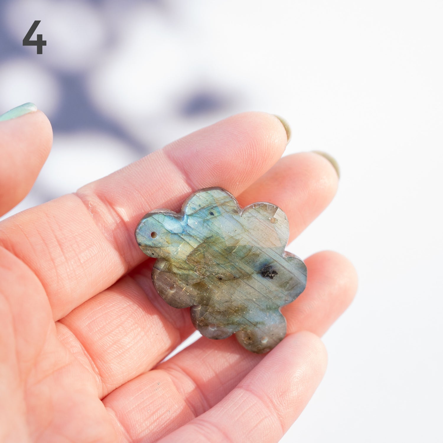 Les &quot; Nidhih &quot; nuages en Labradorite de env 40 mm au choix ( à l&